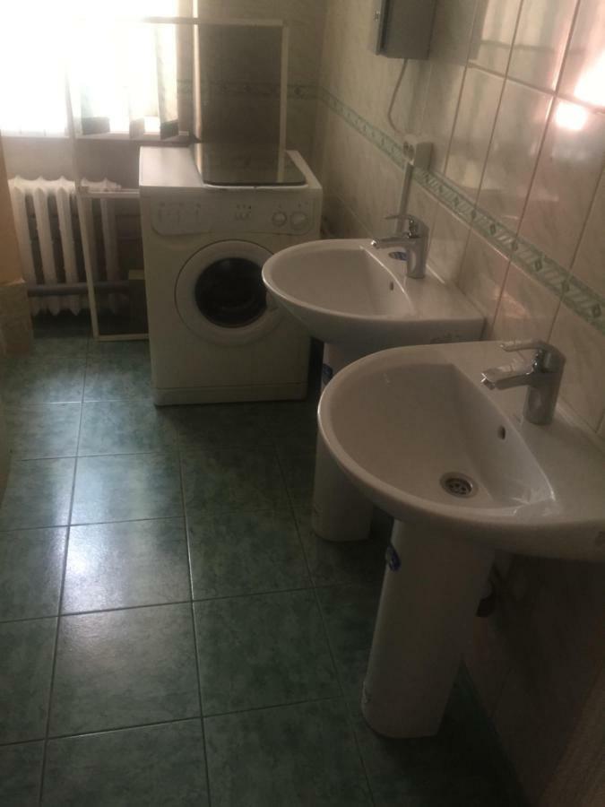 Подушка Hostel Kherson Exterior photo